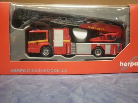 Herpa MB Econic Metz Drehleiter L32 XS Feuerwehr 092777 