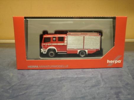 Herpa MB Atego HLF 20 Feuerwehr Essen Mitte 