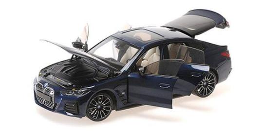 Minichamps BMW i4 M50 - 2022 - GREY METALLIC 110023012 