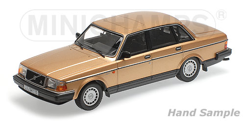 Minichamps 1:18 Volvo 240 GL - 1986 - gold 