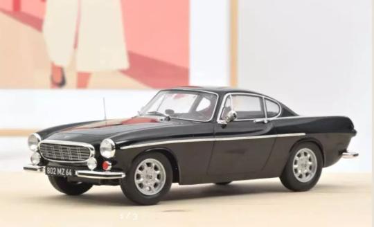 NOREV 1:18 Volvo 1800 S (1968) - black 