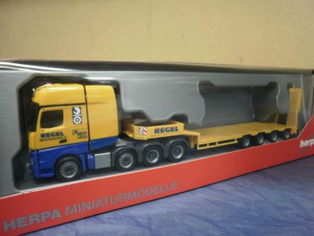 Herpa LKW MB Actros 11 Giga SLT Tieflade-SZ Regel 306027 