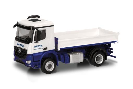 Herpa LKW MB Arocs M 3-Seiten Kipper Wasel 318181 