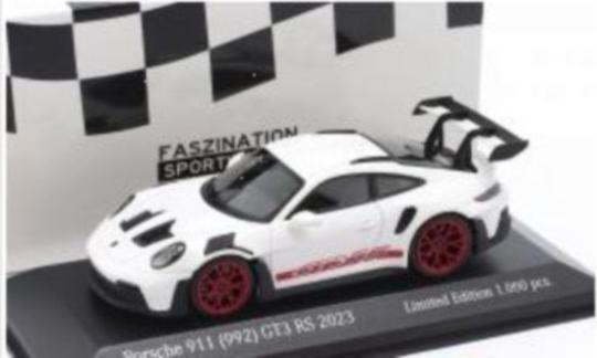 Minichamps 1:43 Porsche 911 (992) GT3 RS - white with red wh 