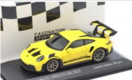 Minichamps 1:43 Porsche 911 (992) GT3 RS - yellow / golden r 