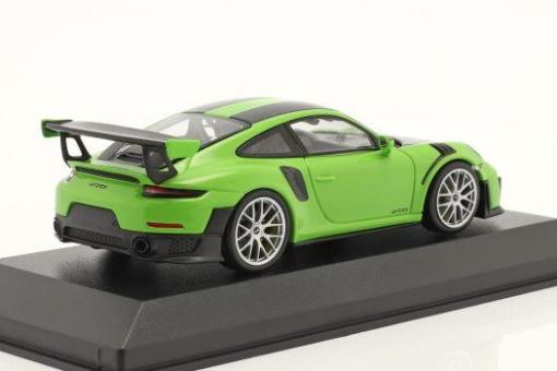 Minichamps 1:43 Porsche 911 (991 II) GT2 RS Weissach green 