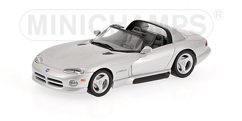 Minichamps 1:43 Dodge Viper Coupé - silber 