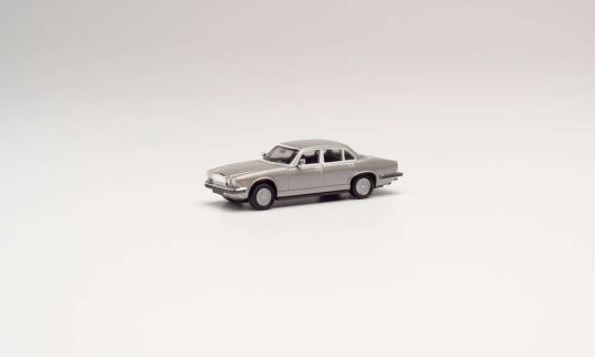 Herpa PKW Jaguar XJ 06, silbermetallic 430814 