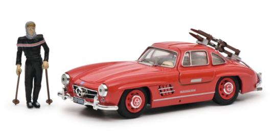 Schuco 1:43 MB 300 SL rot mit Ski 450376600 