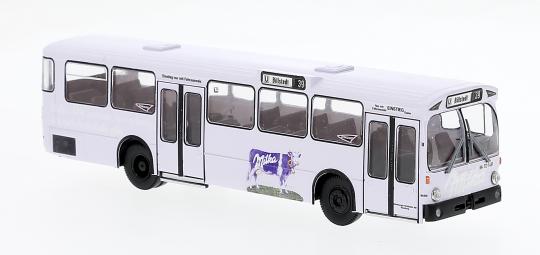 Brekina Stadtbus MB O 305 Milka aus Hamburg 50809 