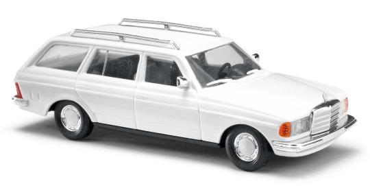 Busch Bausatz: Mercedes  W123 T-Mod 60225 