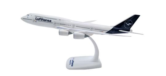 Herpa Snap Wings 1:250 Boeing 747-8I Lufthansa new 2018 color Brandenburg 611930 