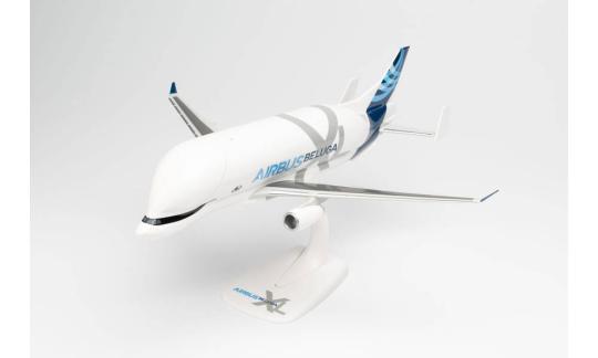 Herpa Snap Wings 1:200 Airbus A 330-700 BelugaXL Airbus 