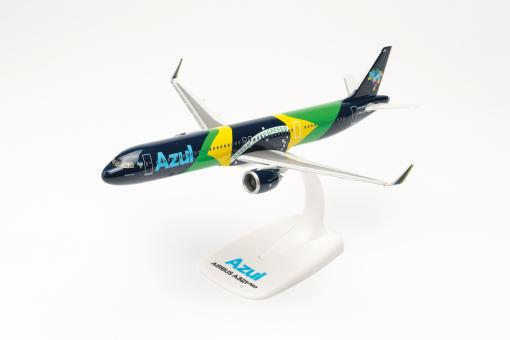 Herpa Snap Wings 1:200 Airbus A 321neo Azul Brazilian Flag 613682 