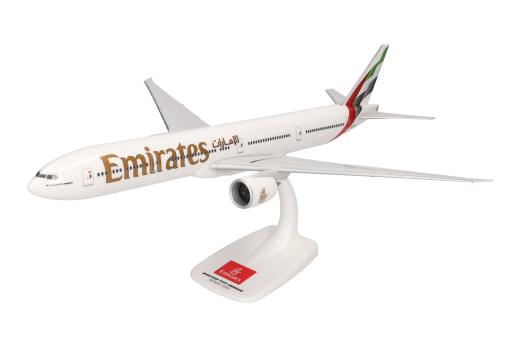 Herpa Snap Wings 1:200 Boeing 777-300ER Emirates 2023 