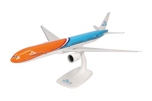 Herpa Snap Wings 1:200 Boeing 777-300ER KLM Orange Pride 