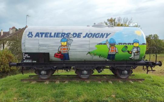 Jouef 3-achs. Kesselwagen Ateliers de Joigny, Ep. VI VTG 