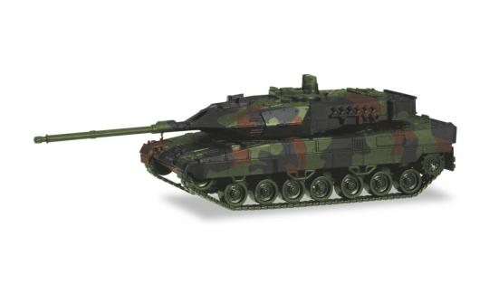 Herpa Military Kampfpanzer Leopard 2A7, dekoriert  746175 