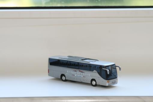 AWM Reisebus SETRA S 415 GT-HD Kunden-Center 76212 