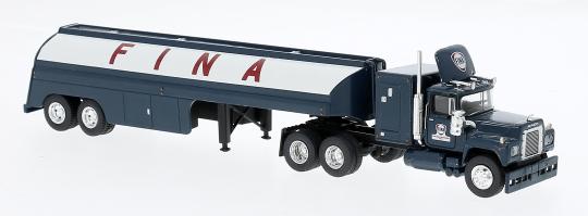 Brekina LKW Mack RS tanker Fina 