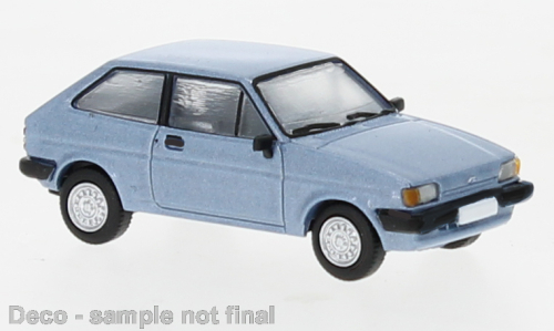 PCX Premium Classics PKW Ford Fiesta MK II, metallic-hellblau, 1985 