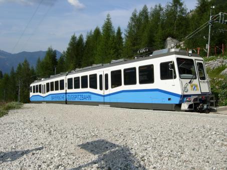 Lemke Collection 2tlg. Zugspitzbahn Stadler Triebwagen L4122 