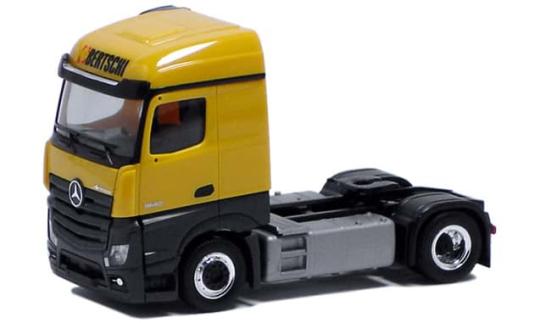 Herpa LKW MB Actros 11 Streamspace 2.5 Bertschi 