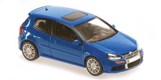 Minichamps VW GOLF V R32 - 2005 - BLUE MET. 940054501 