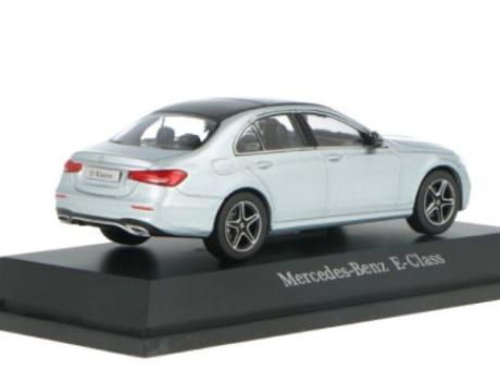 iScale PKW 1:43 Mercedes E-Klasse (W213) Facelift 2020 