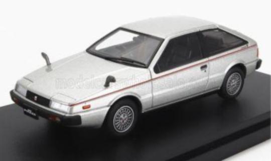 IXO Premium Collection 1:43 ISUZU PIAZZA (JR130) 1981 - SILV 