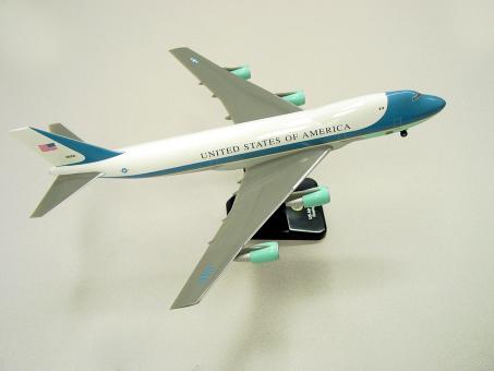 Hogan Wings 1:200 Boeing 747-400 US Air Force One 