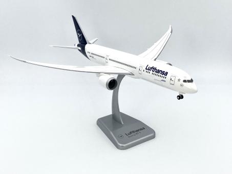 Hogan Wings 1:200 Boeing 787-9 Lufthansa New Livery D-ABPA 