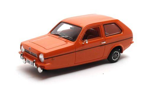 Matrix 1:43 Reliant Robin Saloon orange 73 - 81 