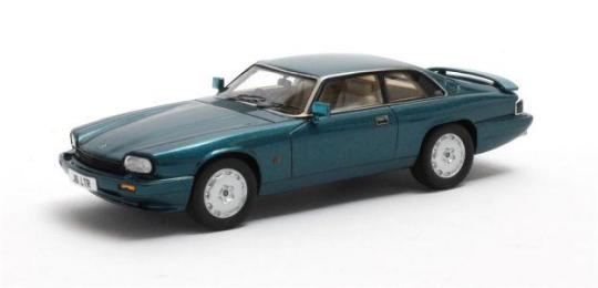 Matrix 1:43 Jaguar XJR-s blue metallic \'91-\'93 