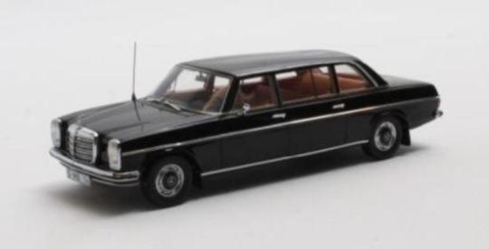 Matrix 1:43 Mercedes-Benz V114 black 1969 