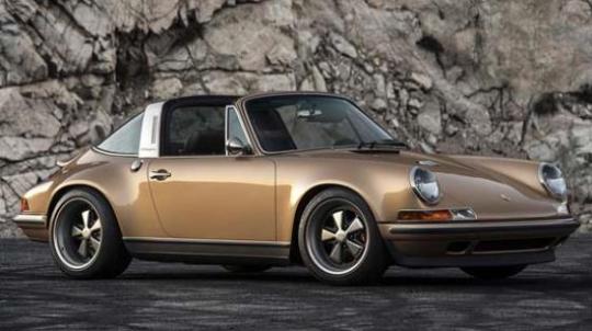 Matrix 1:43 Porsche Singer Design 911 Targa - 2014 - gold me 