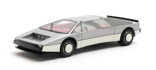 Matrix 1:43 Aston Martin Bulldog - open headlights - 1979 - grey 