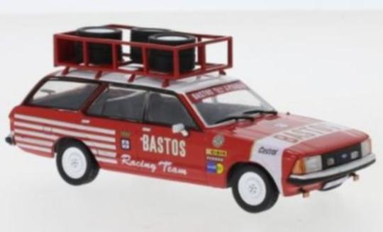 IXO 1:43 Ford Granada MK II Turnier Bastos Racing Team Assistance with roof rack 