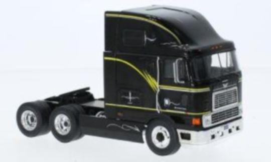 IXO 1:43 International Eagle Cabover (1995) - black 