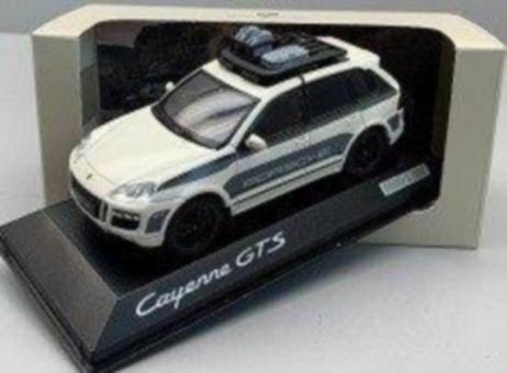 Minichamps 1:43 Porsche Cayenne (E1) Show Car 